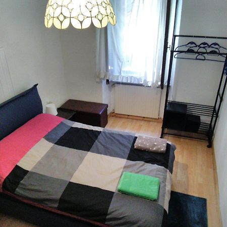 G.Verga 22 Triëst Buitenkant foto